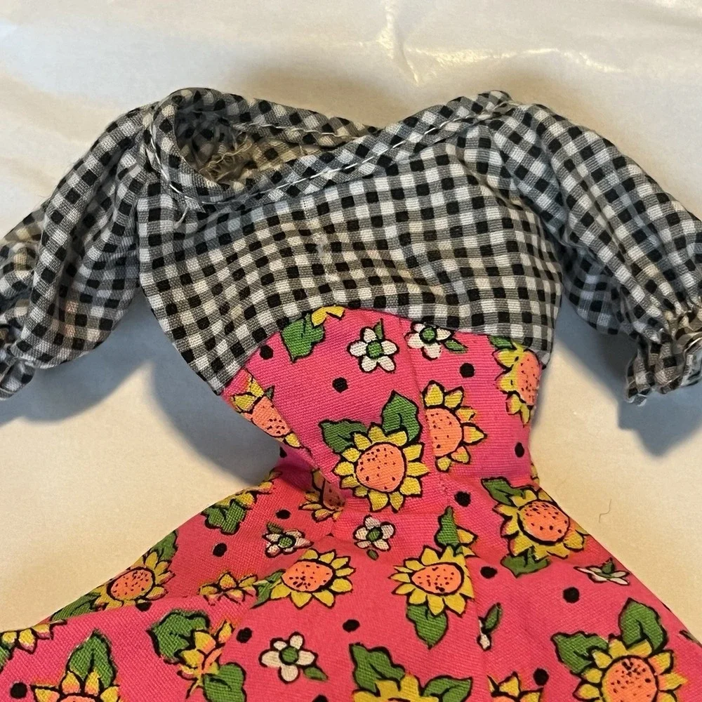1990s VINTAGE BARBIE SUNFLOWER TWIST N TURN Dress Pink MATTEL Doll Retro Gingham